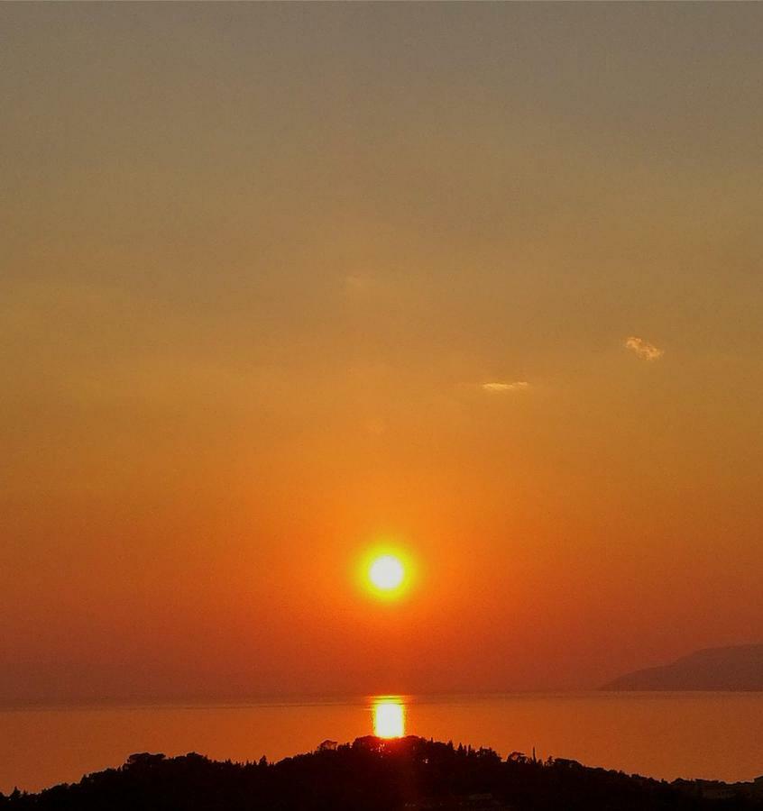 Anicas Panoramic Sea Weue Apartamento Makarska Exterior foto